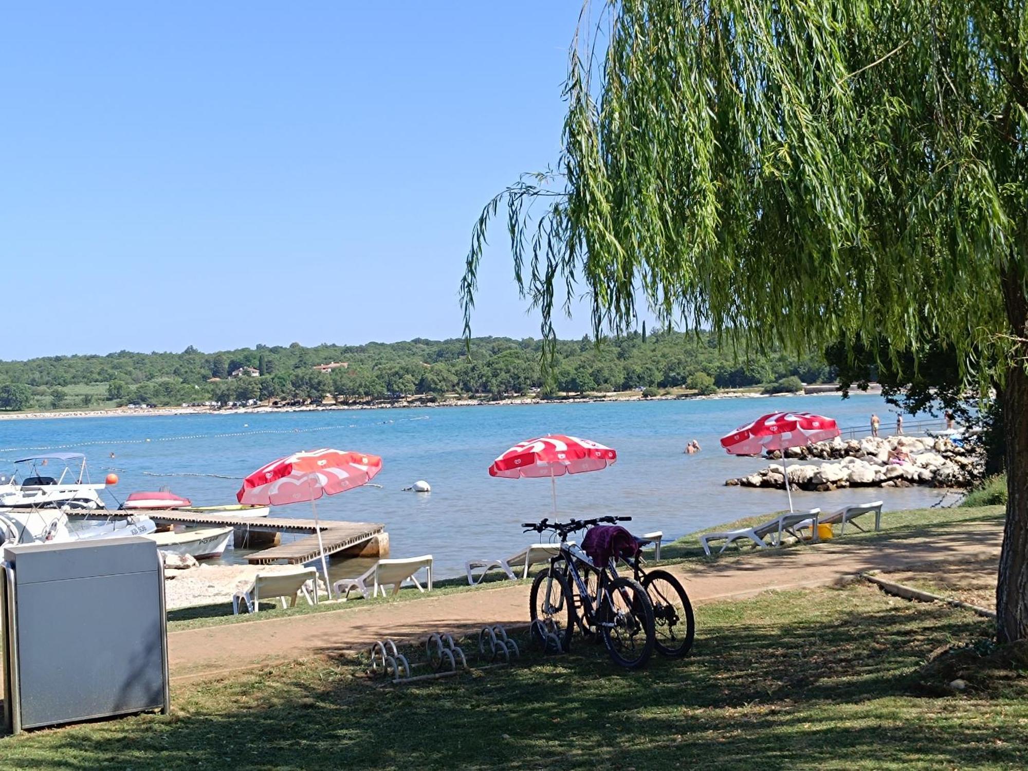 App Karmen With Free Parkig Poreč Exterior foto