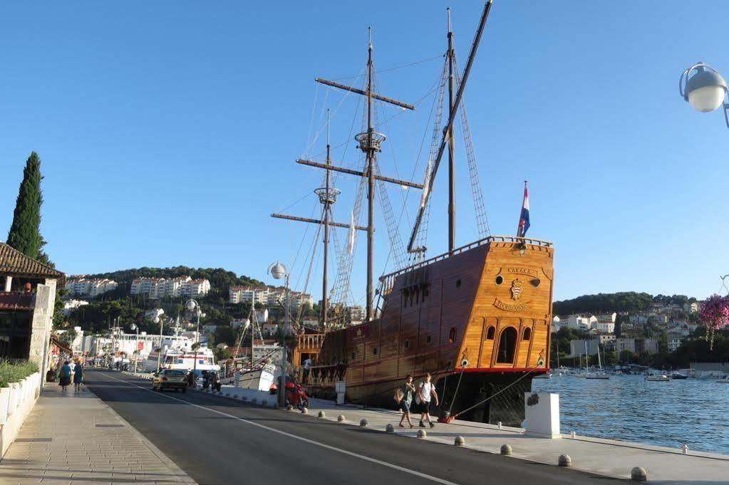 App Karmen With Free Parkig Poreč Exterior foto